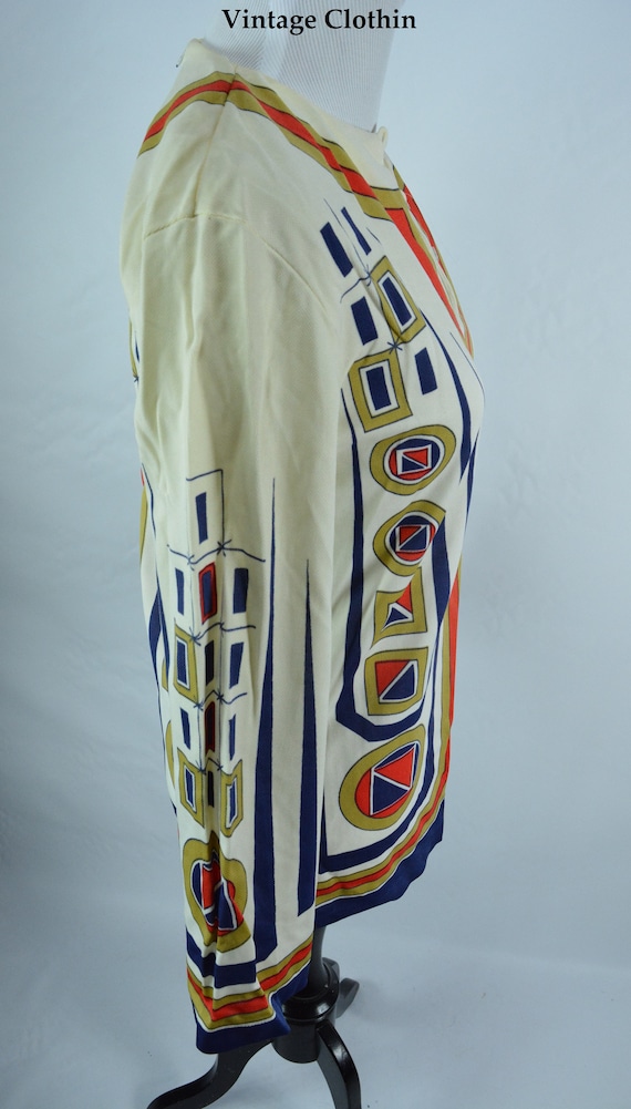 C1960s Ethnic Novelty Print Top, Mod Blouse, Vint… - image 6