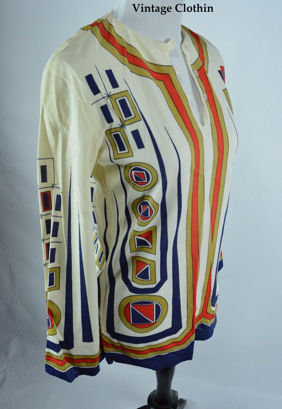 C1960s Ethnic Novelty Print Top, Mod Blouse, Vint… - image 7