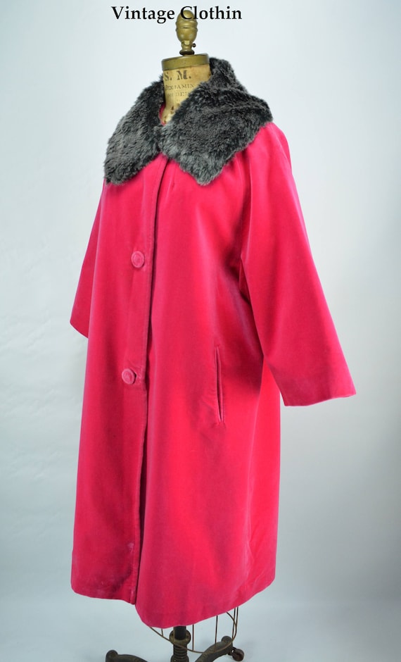 1960s Spoet Ease Fashions Deep Pink Coat, 1960s Sp