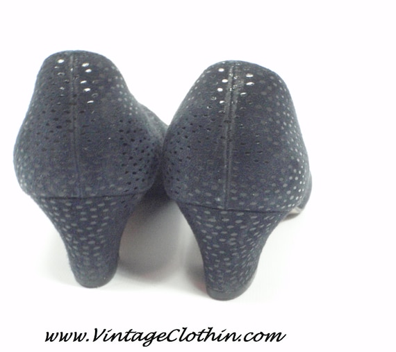 Navy Blue Salvatore Ferragamo Pumps, Shoes, Vintag