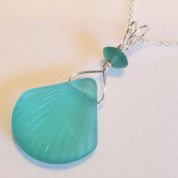 Sealife Sea Glass Jewelry AQUA GREEN Seashell Beach Glass Necklace Sea Glass 2 Pendant Necklace Bridesmaid Beach Glass Necklace Etsy