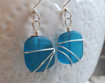 Teal Blue Sea glass earrings jewelry, Petite Blue Green beach glass earrings, Silver wrapped Sea glass 1" earrings, Bridesmaid beachie gift