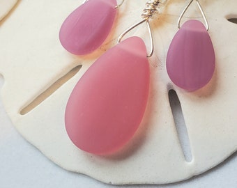 Shades of Raspberry Rosy Pink sea glass jewelry set, pear teardrop sea glass necklace earrings, Beach glass pendant earrings chain