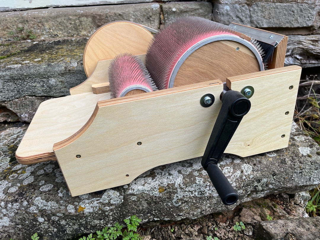 Standard Contemporary Carder - Etsy UK