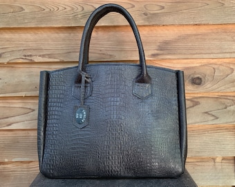 Handmade Leather Concealed Carry Satchel