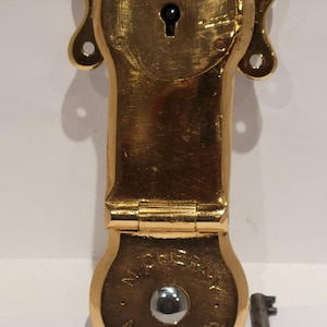 Solid Brass Antique Trunk Lock with Receiver & Key Cherry NY