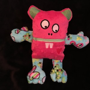 NNC ITH Monster for the 5x7 hoop in all popular formats
