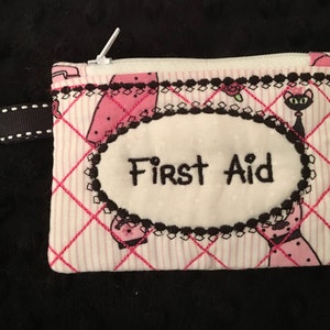 NNC ITH  top zippered purses for the 5x7 hoop in all popular formats