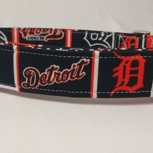 Detroit tigers dog collar, Detroit tigers dog collar, tigers dog collar, Detroit tigers Martingale dog collar,