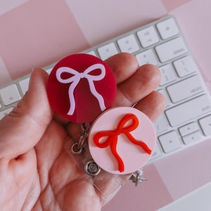Cute Badge Reel, Bow Badge Reel, Nurse Badge Reel, Teacher Badge, Badge Accessories, Retractable ID Badges, Nurse Badge Holder
