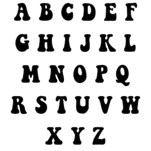 K&ouml;nnte beinhalten: Ein vollst&auml;ndiger Satz von Gro&szlig;buchstaben des englischen Alphabets von A bis Z, dargestellt in einer fetten, schwarzen, abgerundeten und wellenf&ouml;rmigen Schriftart. Die Zeichen sind in f&uuml;nf horizontalen Reihen angeordnet und einheitlich.