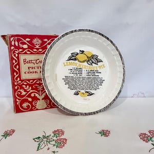 Lemon Meringue Pie Plate with Recipe, USA, Royal China