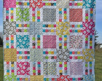 7 Sizes Picket Fence Quilt Pattern, PDF DIGITAL DOWNLOAD, Easy and Quick, Baby Throw Twin Queen King, Layer Cakes or FQs, Busy Hands Quilts