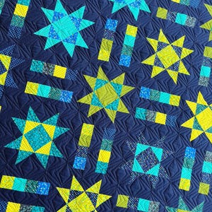 8 Sizes Stars and Stripes Quilt Pattern PDF DOWNLOAD, Wall Lap Throw Twin Queen King, Scrappy or Identical Stars, FQs, Busy Hands Quilts