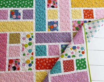 6 Sizes Blessings Quilt Pattern PDF DIGITAL DOWNLOAD, Baby Throw Twin Queen King, Fat Quarter Friendly, Quick and Easy, Busy Hands Quilts