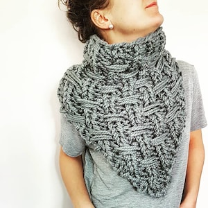 Chunky Knit Dickey Scarf Pattern: Easy Triangle Cowl (PDF Pattern)