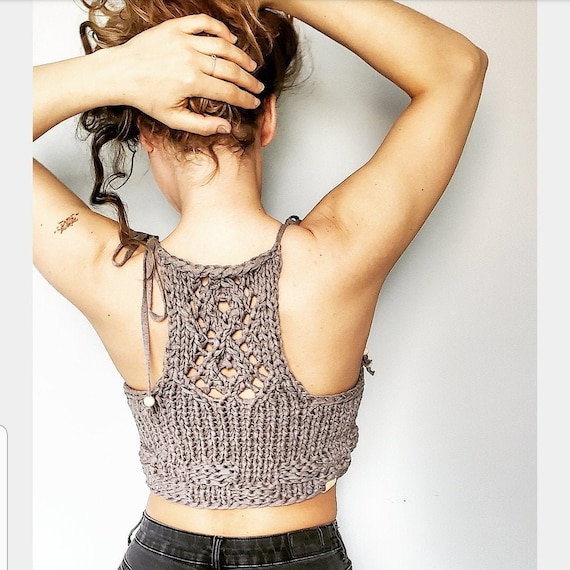 Knit Pattern for the Minimalist With A Twist Halter Top Easy Lace Knitting  Pattern, Tank Top Pattern, DIY Tank Top Pattern, Knit Pattern 