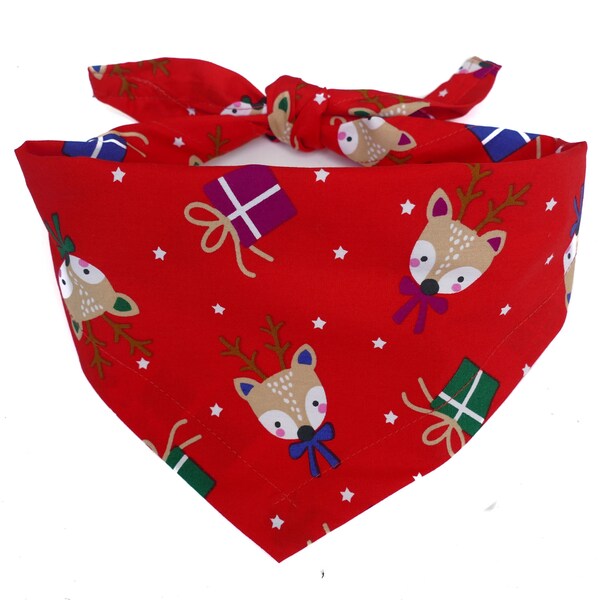 Christmas Deer Dog bandana / Red Xmas bandanas / Christmas gift for dogs / Handmade pet accessory /  puppy bandanas UK