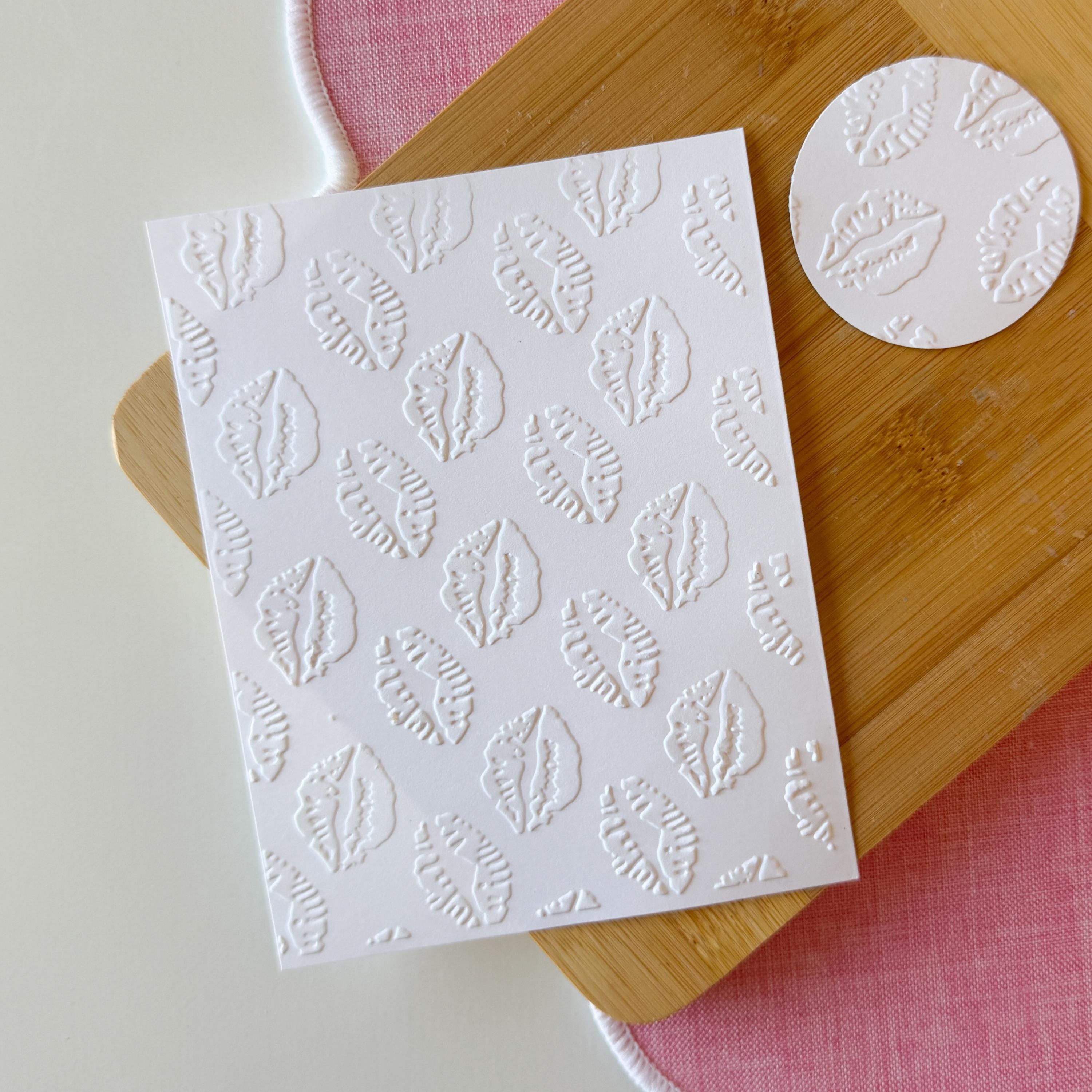 Oreo Embossment Texture Parchment Kisses for Embossing 2