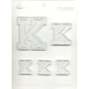 Molde de chocolate con la letra "K" de Colleglate