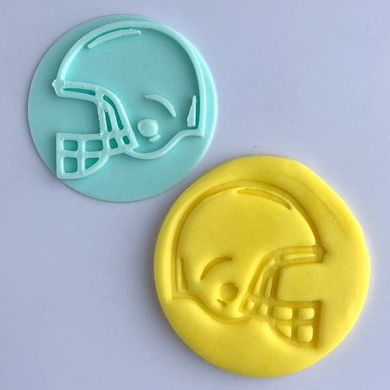 fondant football helmet Teenyyou 2 Pcs 7.56 Inch Large Cookie Cutter Football Shaped Baking Cookie Cutters Stainless Steel Oversized for Sports Themed Party: Home & Kitchen Football Helmet Fondant /Cookie Embosser