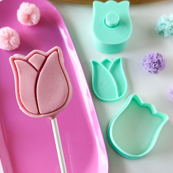 Tulip cake pop mold with fondant stamp