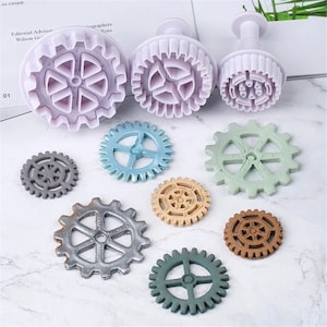 Steampunk Gears Plunger Set
