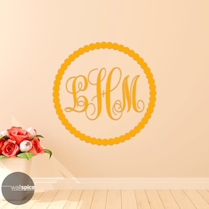 Circular Vine Interlocking Monogram Letters Initials Vinyl Wall Decal Sticker