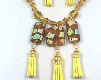 Embroidery Yellow Diya Set - Accessory main image 1