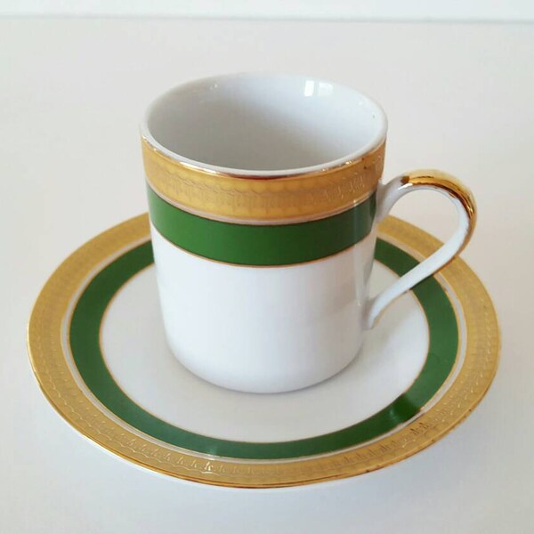 Confiserie Heidel Demitasse/Expresso Cup and Saucer in White, Green and Gold