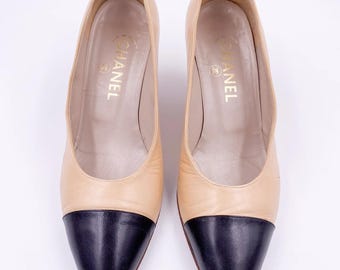 Chanel Pumps Off  White With Black Leather Toe