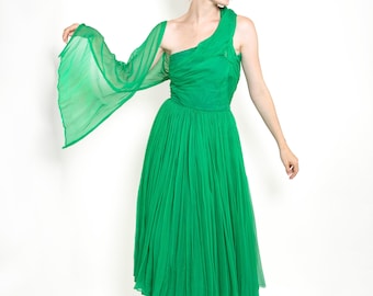 1950's Vintage Kelly Green Silk Chiffon Cocktail Dress