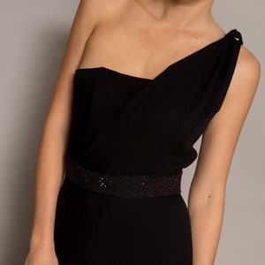 Donald Deal One Shoulder Gown image 4