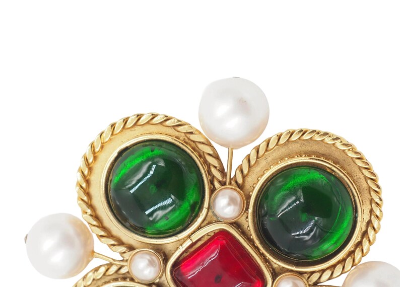 gripoix brooch