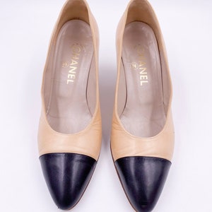 Chanel Pumps Off  White With Black Leather Toe