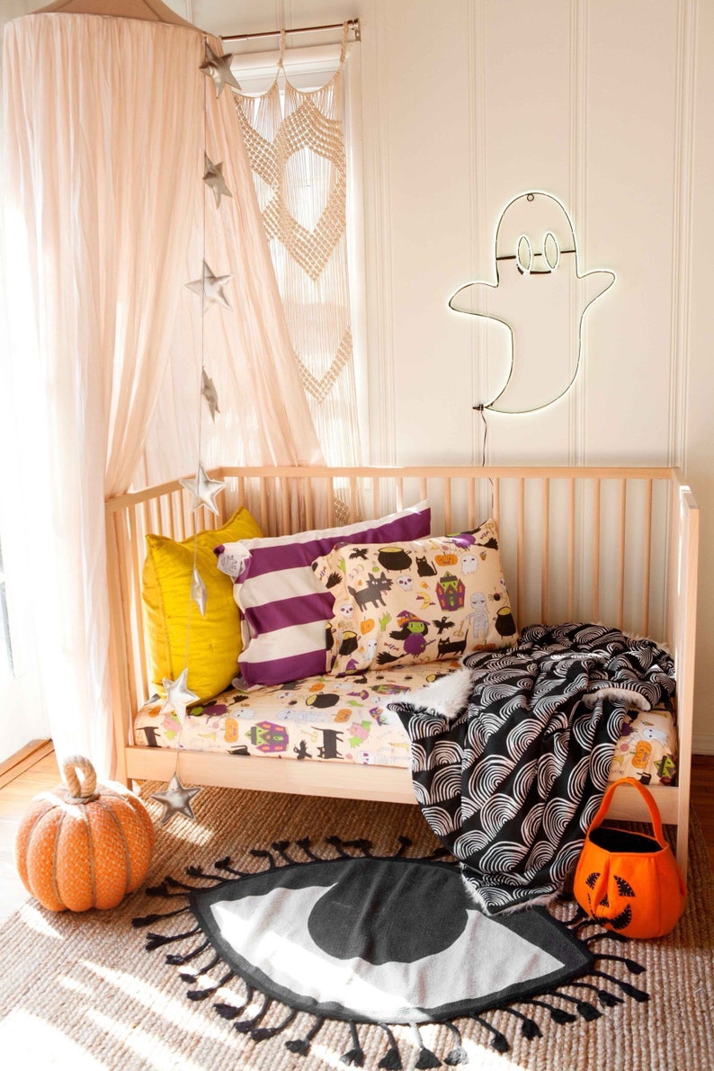 halloween crib sheet