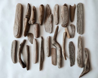 25 pcs driftwood, FLAT Driftwood pieces, Wood Supply, Naturally Wood, Home Decor, Beach Crafts, Wedding decors, Art wall deco