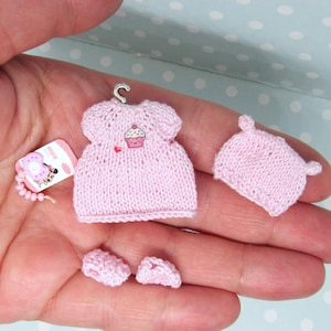 WEARABLE Miniature OUTFIT for mini 2" OOAK Baby -> Dress, Hat, Booties, Pacifier. Dollhouse 1/12 miniature clothes