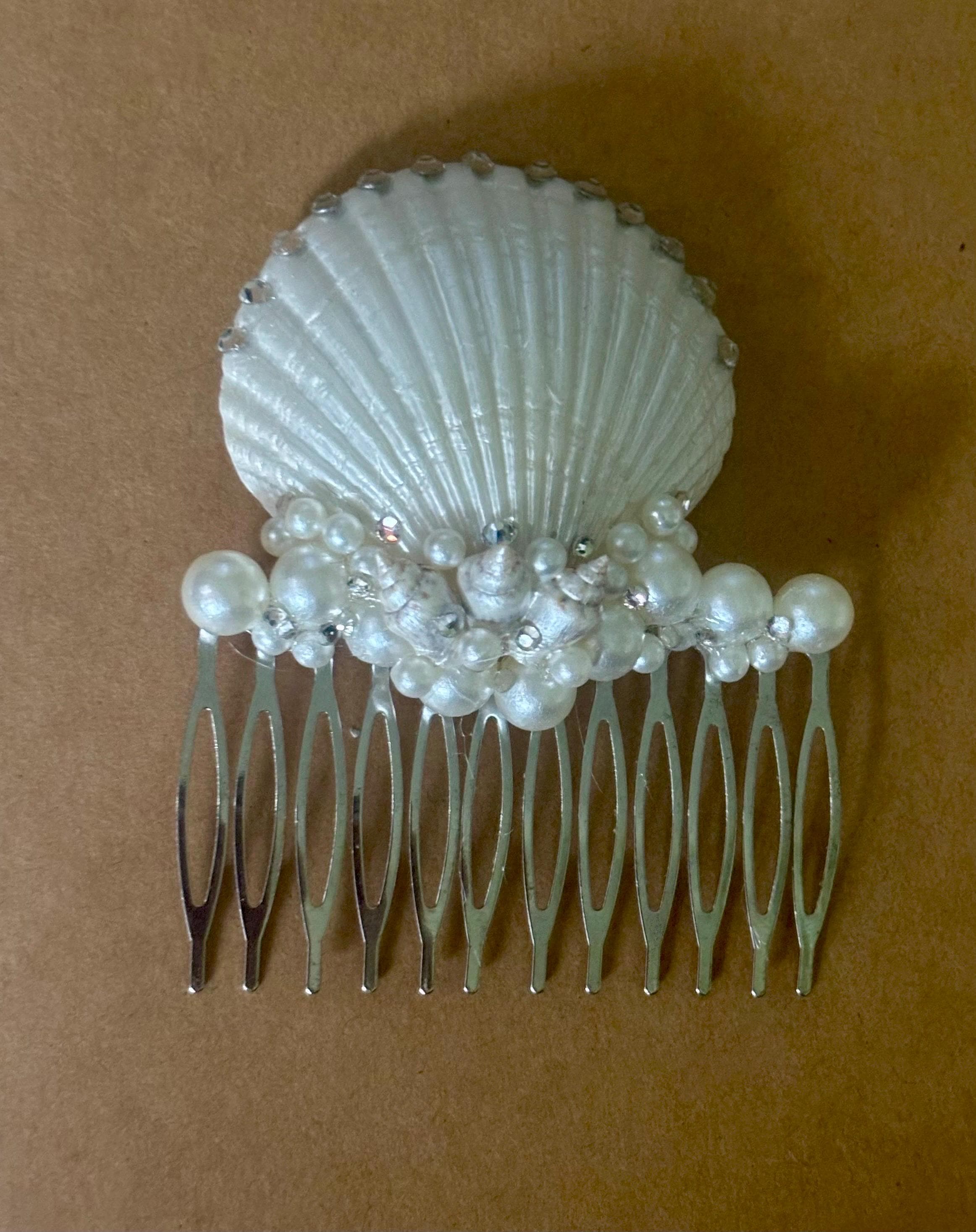 Seashell Hair Comb, Faux Pearls, Silver Tone Beach Theme Hair Accessory