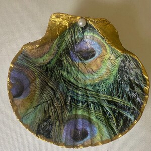 Peacock Feather Ring Dish,  Handmade Decoupaged Bird on Shell Trinket Holder