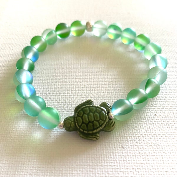 Sea Turtle Green Matte Moonstone Bracelet, Green Ceramic Turtle, Sterling Silver Spacer Beads, Gift for Her Beach Theme Jewelry Sea Life