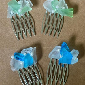 Sea Glass & Pearls Hair Combs Set, Green or Teal with Clear Glass Handmade Beach Theme Party, Wedding Hair Accessory, Mermaid Hair Barrette