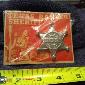 Texas Ranger Jeweled Star Badge - on card - very nice !