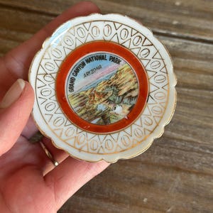 Vintage Grand Canyon Souvenir Plate: Collectible Travel Memorabilia, Made in Japan