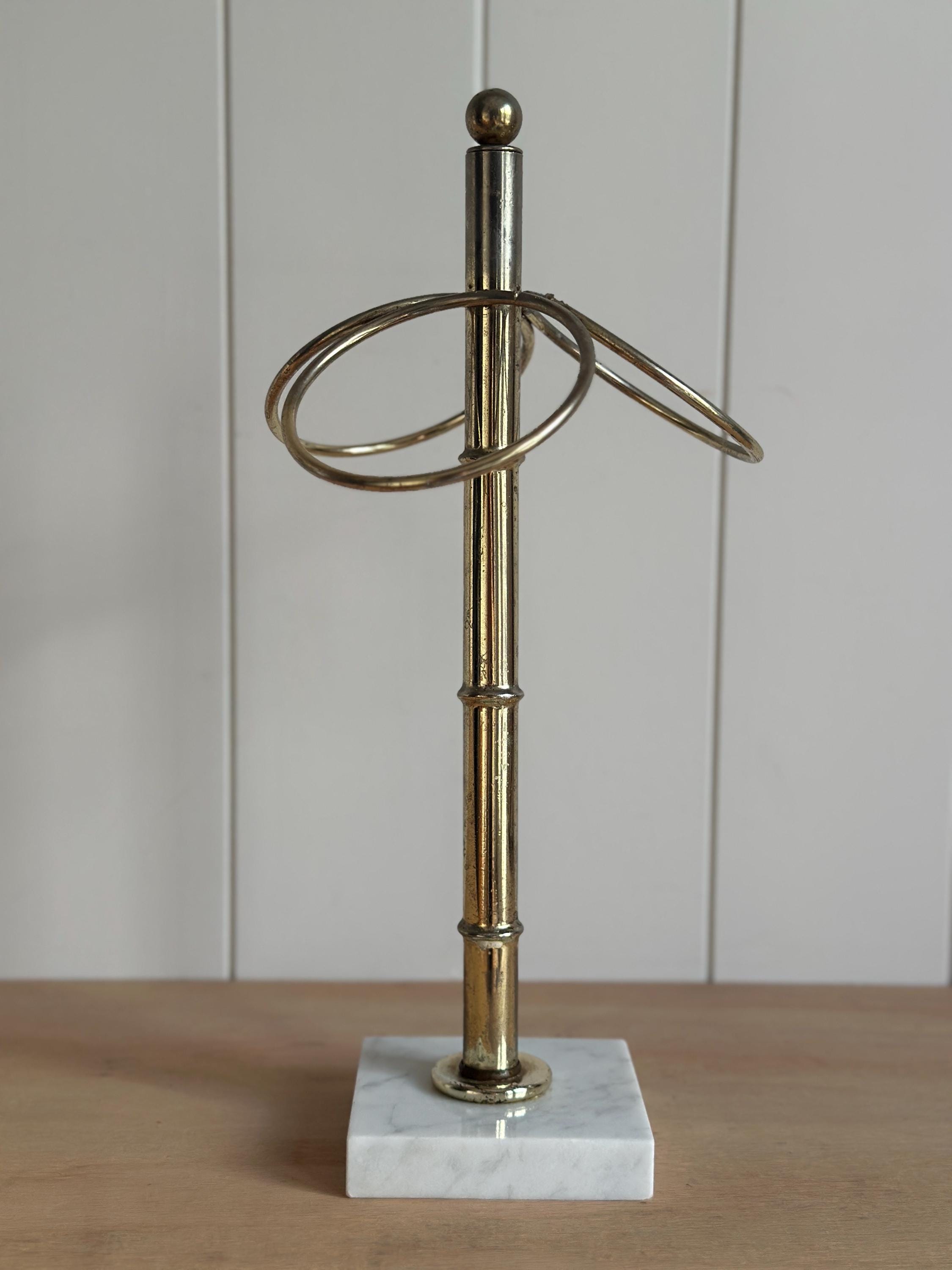 Hollywood Regency Vintage Towel Holder - Etsy