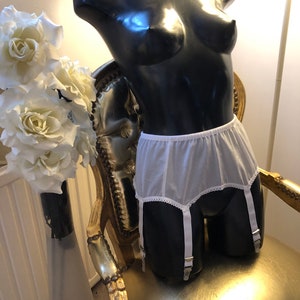 Vintage Sheer Net Virginal White 6 Strap Garter Belt / Suspender Belt for Stockings