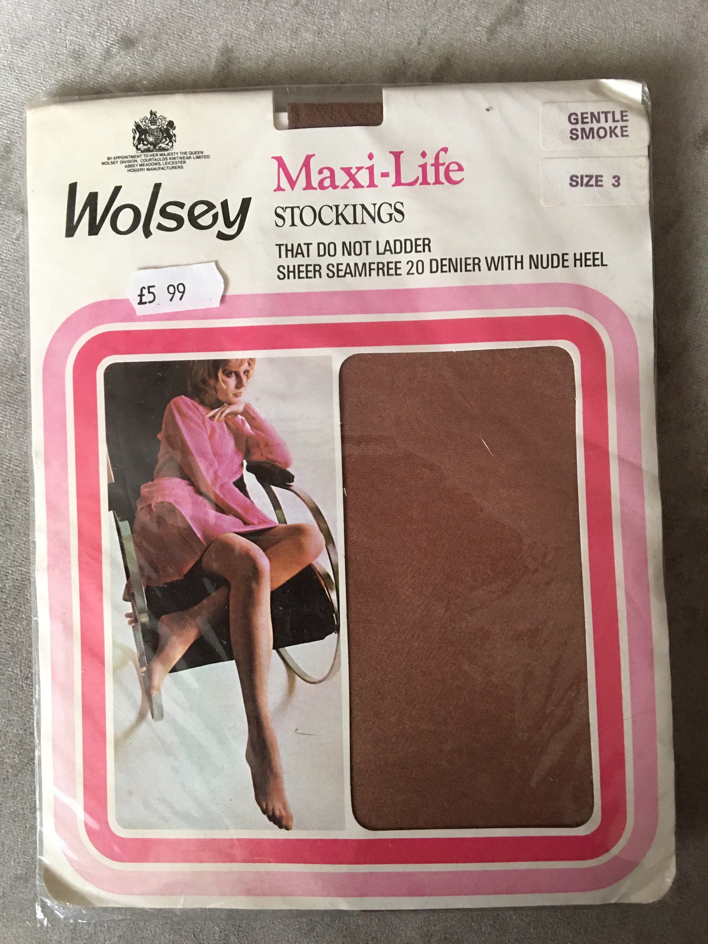 Image of Denier Seamfree Ladder-Free Micromesh Stockings By Wolsey in "Gentle Smoke" Size