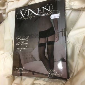 Vintage French Deep Lace 4 Strap Garter Belt/Panties for Stockings