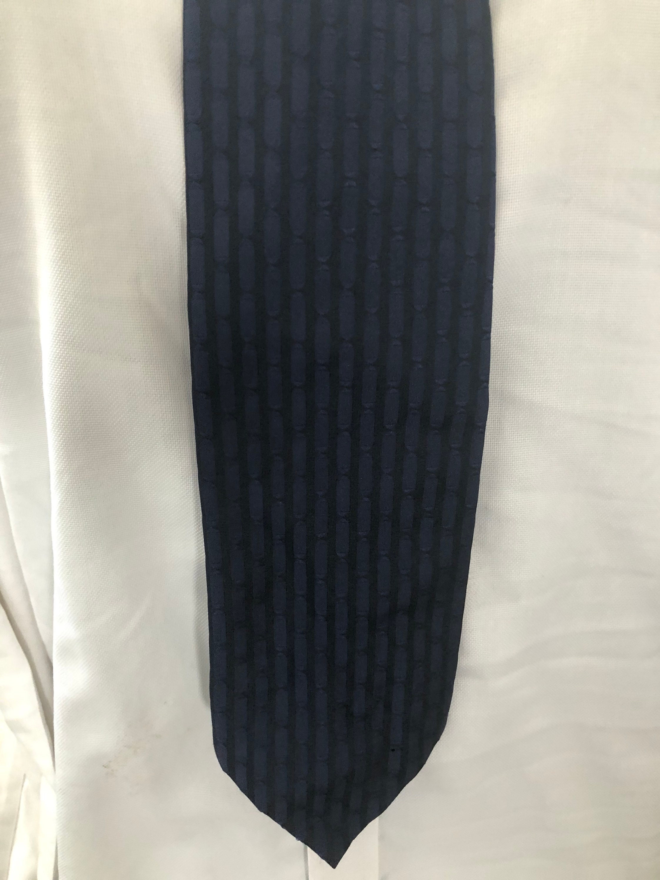 Hardy Amies イギリス製シルクネクタイ 60sヴィンテージ ブルー Hardy Amies イギリス製シルクネクタイ 60sヴィンテージ ブルー