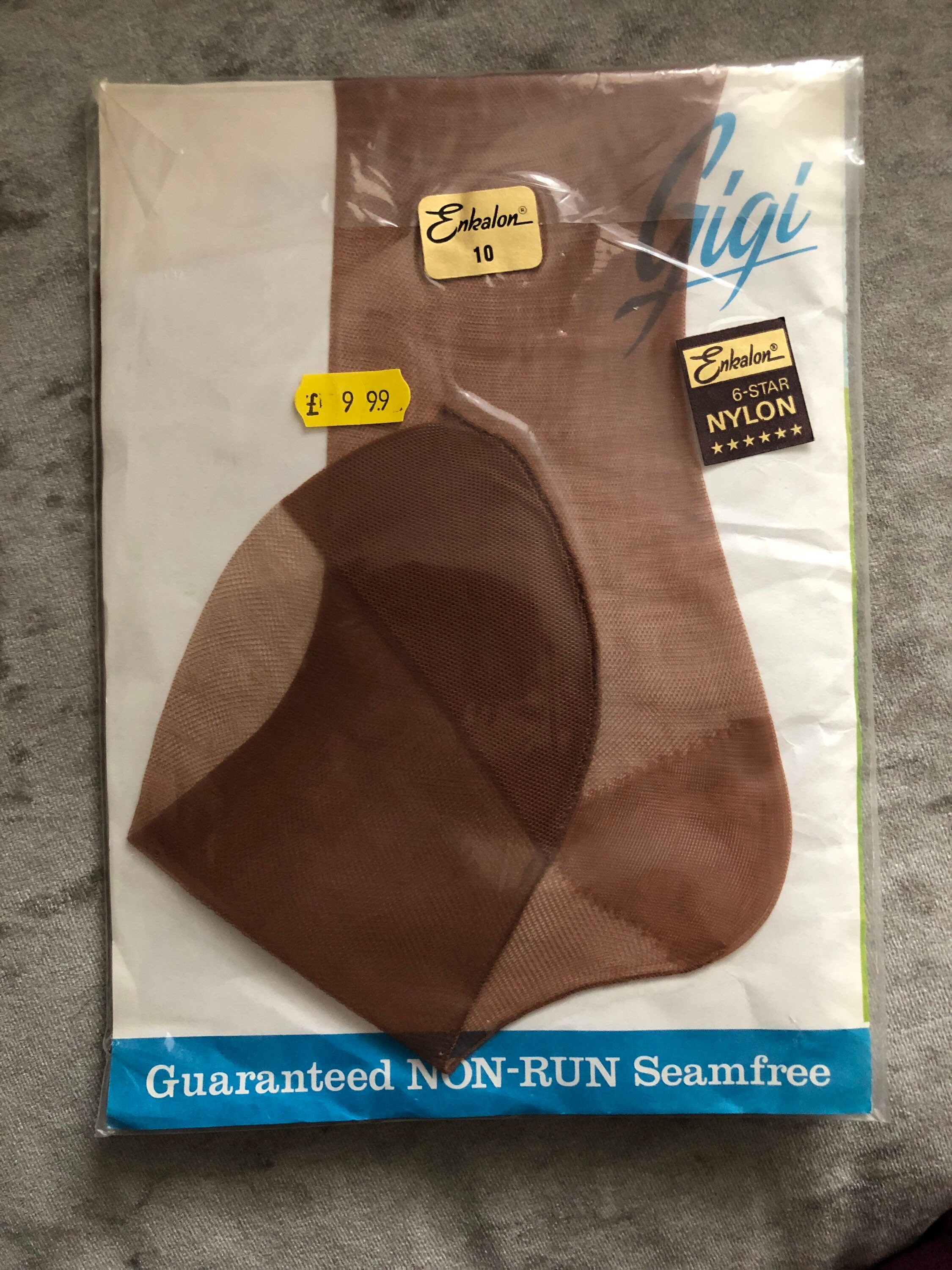 Image of Gigi Deep Tan Rht Micromesh Seamfree Stockings  Denier Size  L | Enkalon  Star Nylon